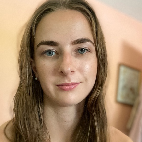 Meet your Posher, Elizabeth - Picture 1 of 1